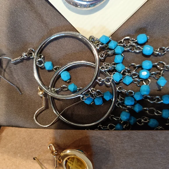 Assorted Earrings Set with Turquoise Color  One White Cloisonne Bangle - Picture 4 of 10